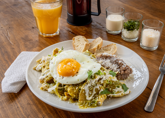 Mexican breakfast: from chilaquiles to huevos rancheros